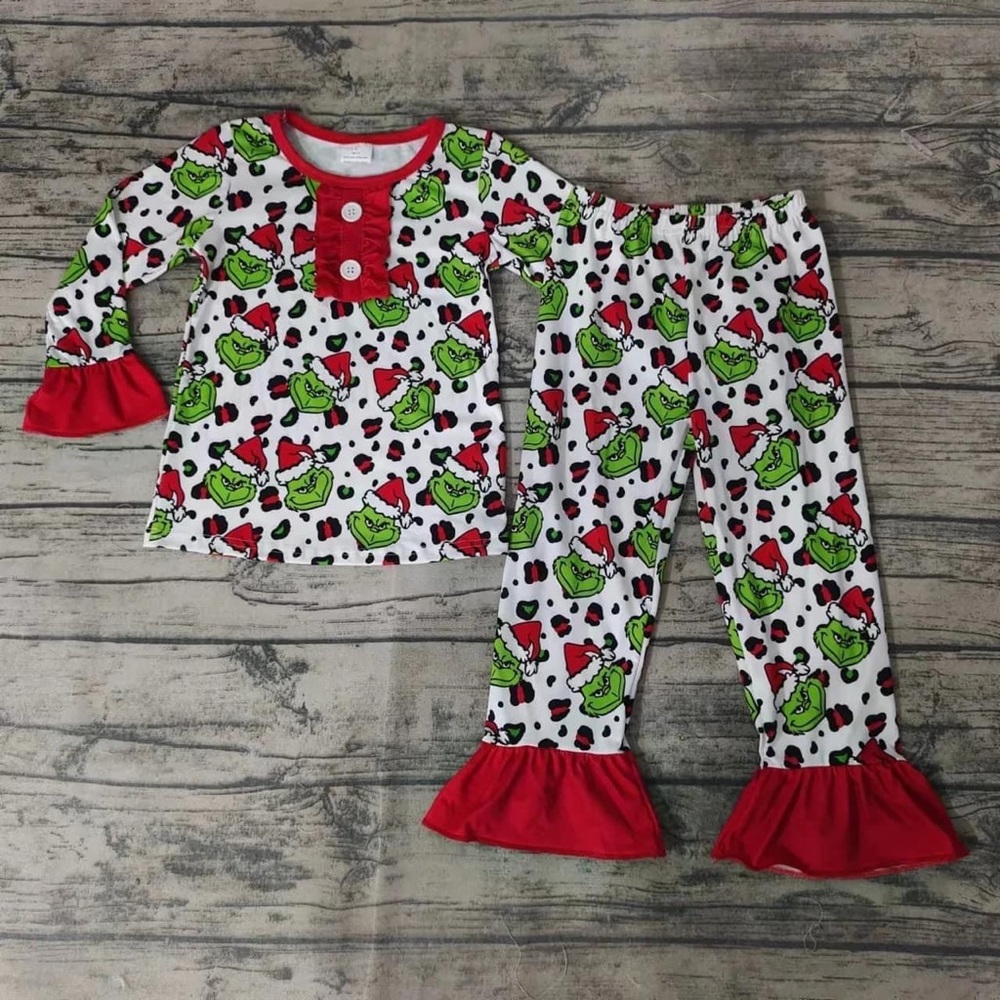 3T Grinch Outfit new in package
